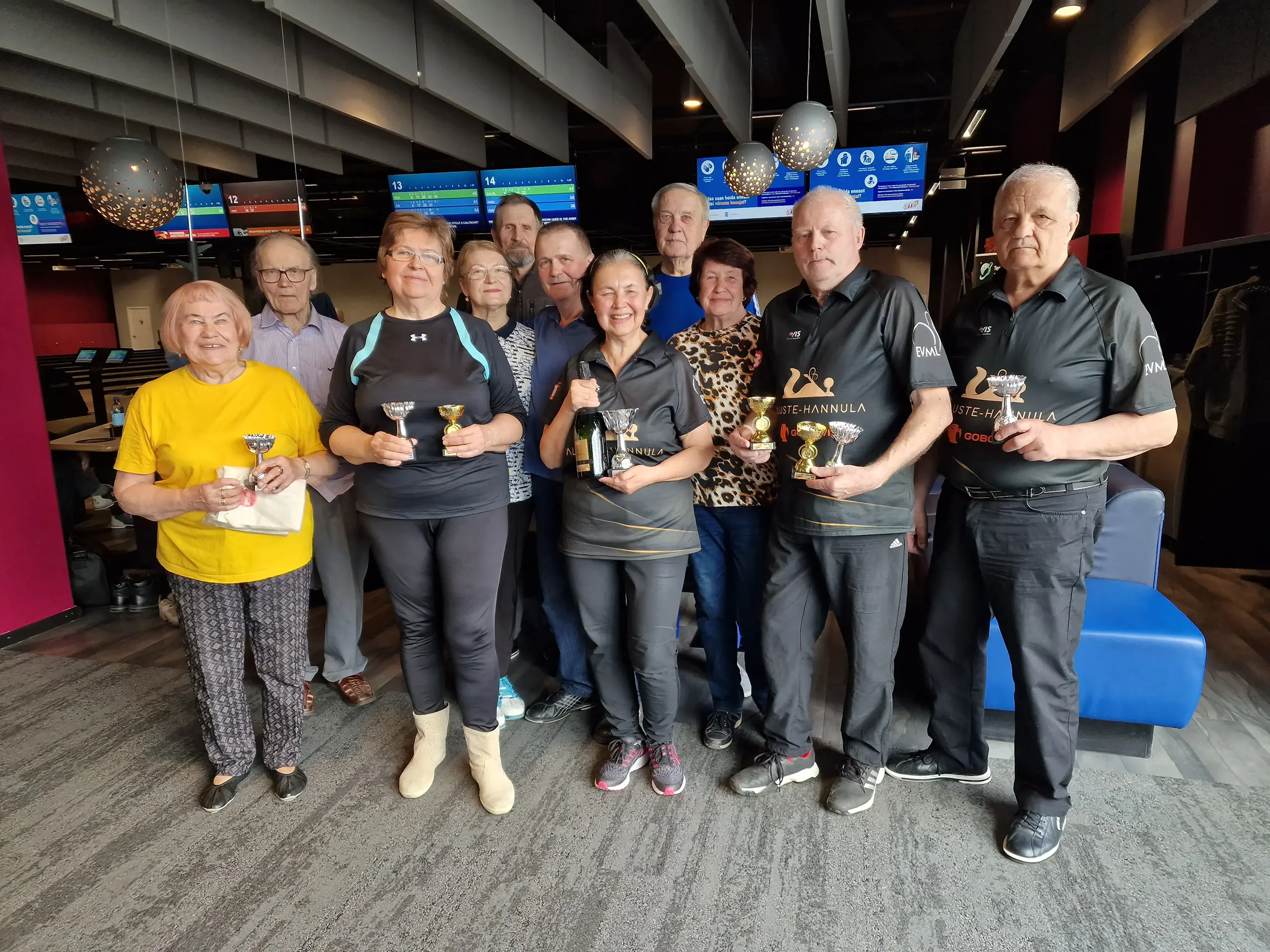 Seenioride bowlinguvõistluse võitjad